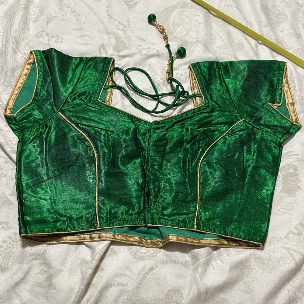 Elegant Green Blouse with Gold Accents